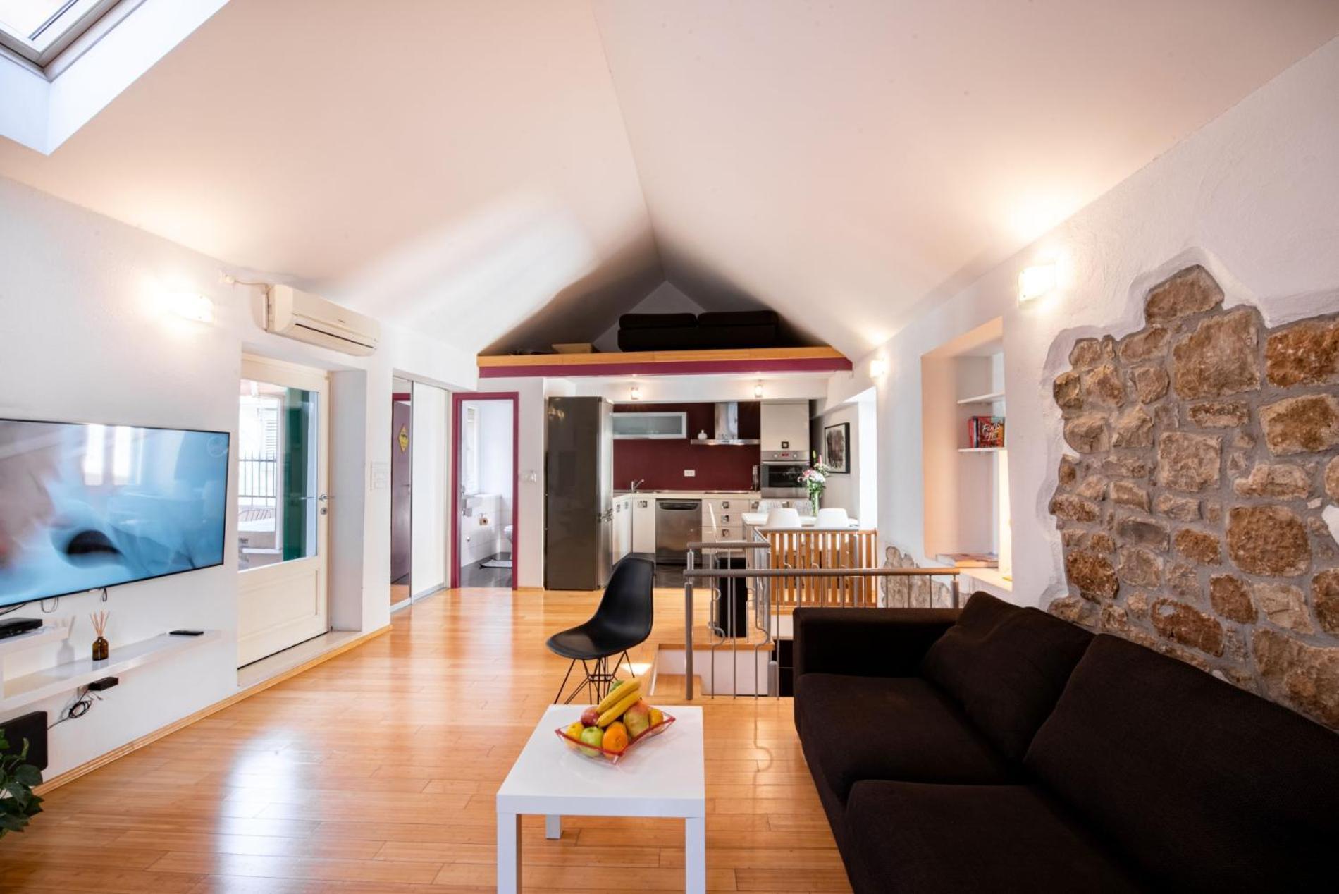 ספליט Duplex With Terrace In The City Centar מראה חיצוני תמונה
